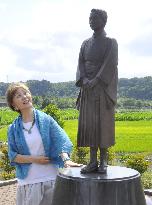 Statue of actress killed by A-bombing stands in north Japan hometown