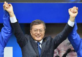 Official campaign starts for S. Korea's presidential election