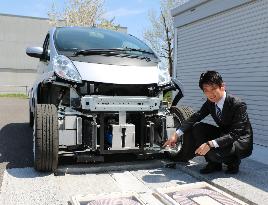 Japanese researcher shows future of EVs with new wireless technology