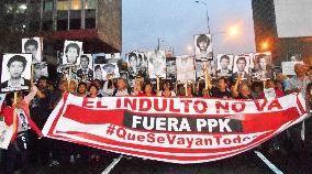 Peruvians protest Fujimori pardon
