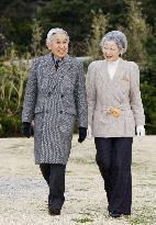 Emperor Akihito, Empress Michiko taking rest in Hayama