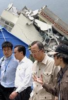U.N. chief Ban Ki Moon visits quake-stricken Sichuan