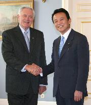 Foreign Minister Aso visits Lithuania