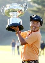 Katayama comes from behind to win Japan Open