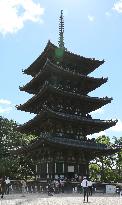 Kofukuji to open interior portions of 2 pagodas
