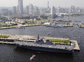 Drill on Japanese 'helicopter carrier' Hyuga