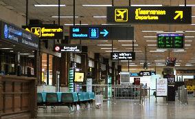 Bangkok's domestic airport closed due to protests