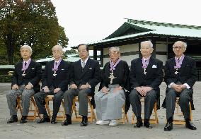 Kyogen actor Shigeyama, 4 others receive top culture awards