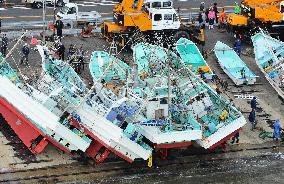 Fishing boats hit by gusts