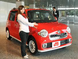 Daihatsu launches minicar series with many color choices