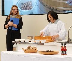Cooking of Japanese dish demonstrated at Expo Milano