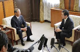 Mayor of Ikata town hosting nuke plant talks with Ehime governor