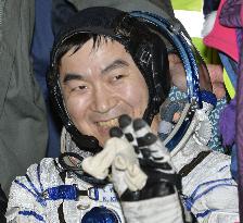 Japan's Yui, colleagues return to Earth after 5-month stay at ISS