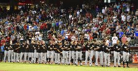 Major leaguers offer prayers for victims of Florida shooting