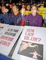 S. Korean Pres. Park under fire for confidante scandal