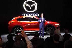 Mazda's CX-5 unveiled at Los Angeles Auto Show