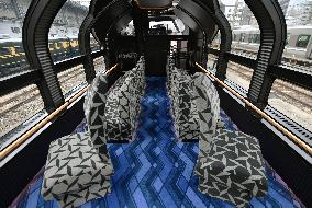 JR West unveils "Mizukaze" luxury express train