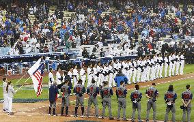 Japan face off against U.S. in WBC semi