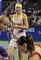 Sharapova wins Toray title as Jankovic retires