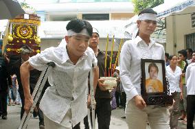 Funeral held for separated Vietnamese conjoined twin Viet