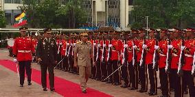 Myanmar's army chief strengthens ties with Thai army