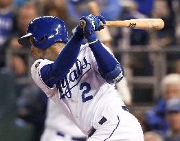 Royals beat Blue Jays 5-0 in AL Championship Series opener