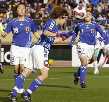 Japan down Mexico to boost World Cup hopes