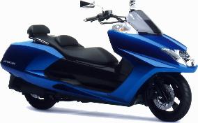 Yamaha Motor to introduce 2-seat scooter in April