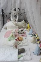 Japan "hospital" for stuffed toys bursting at seams