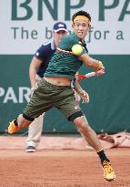 Tennis: Nishikori advances to French Open 2nd round