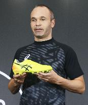 Football: Iniesta model boots