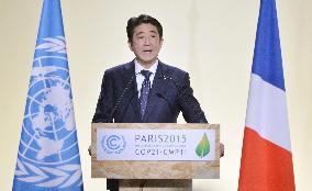 Climate summit starts in Paris