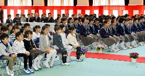 3 schools return to Fukushima town 6 yrs after disaster