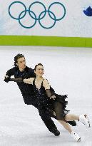 Japan's Cathy, Chris Reed perform ice dance