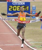 Gebrselassie wins Fukuoka marathon