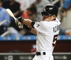 Ichiro gets hit as Marlins beat Nationals