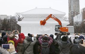 Sapporo Snow Festival sculpture demolished