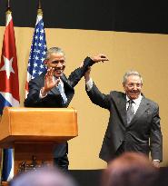 Obama and Raul Castro