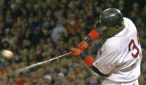 (1)Matsui 1-for-7 as Ortiz steals show again for Red Sox