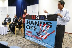 TPP opponents protest against prospects of higher medical costs