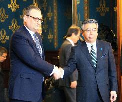 Senior diplomats of Japan, Russia discuss territorial issue