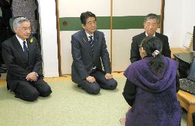 Japan's PM, justice minister meet ex-convicts in rehabilitation