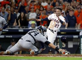 Astros beat Yankees in NLCS