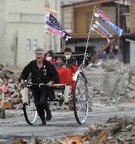 Rickshaw service in disaster-hit Yamada