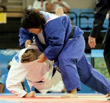 (2)Tsukada cruises into semifinals at Athens judo