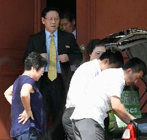 N. Korean envoy ordered to leave Malaysia departs embassy