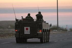 Remaining GSDF members enter Iraq