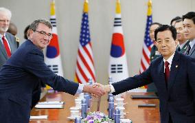 S. Korea, U.S. defense chiefs agree to deepen info sharing with Japan