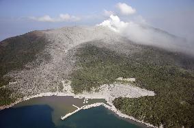 All residents of small Japan island evacuated after volcano erupts