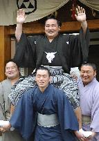 Kakuryu promoted to sumo's 2nd-highest rank